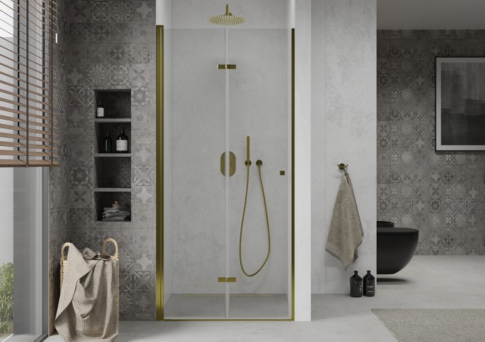 Set di accessori dorati